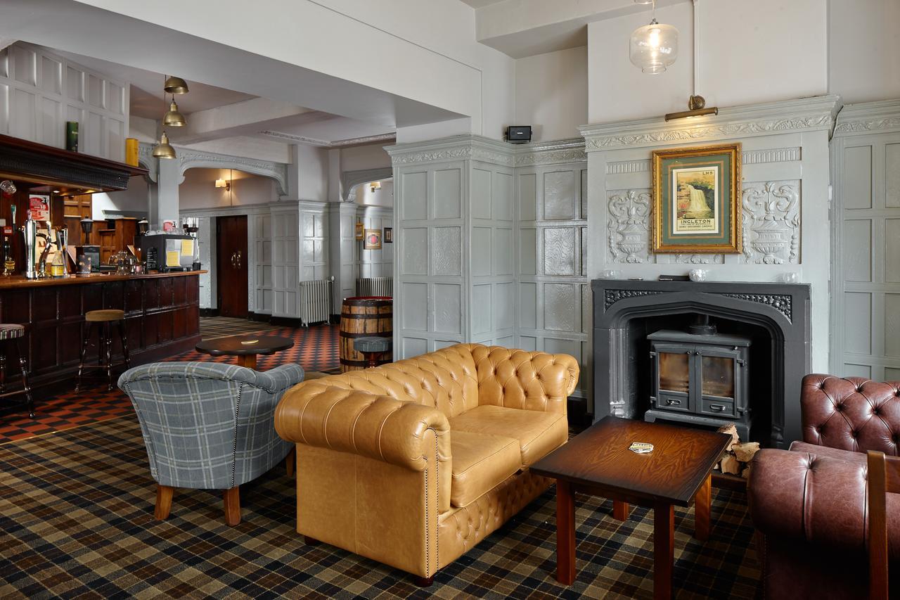 Hotel The Royal Oak à Settle Extérieur photo
