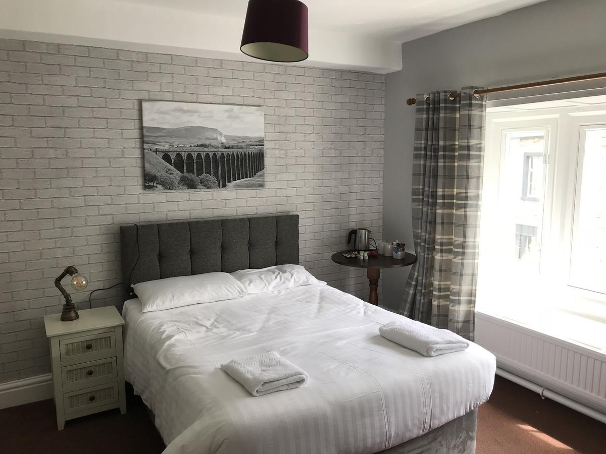 Hotel The Royal Oak à Settle Extérieur photo