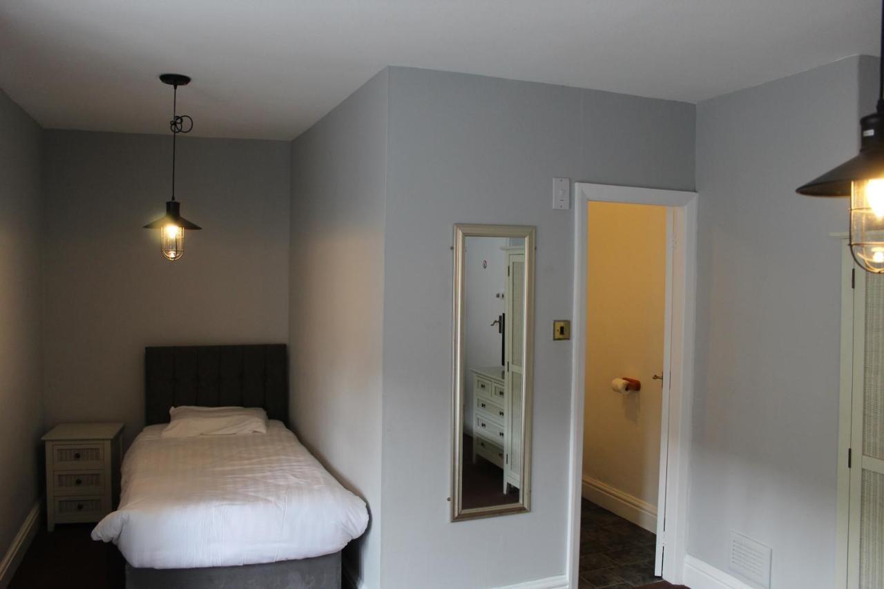Hotel The Royal Oak à Settle Extérieur photo
